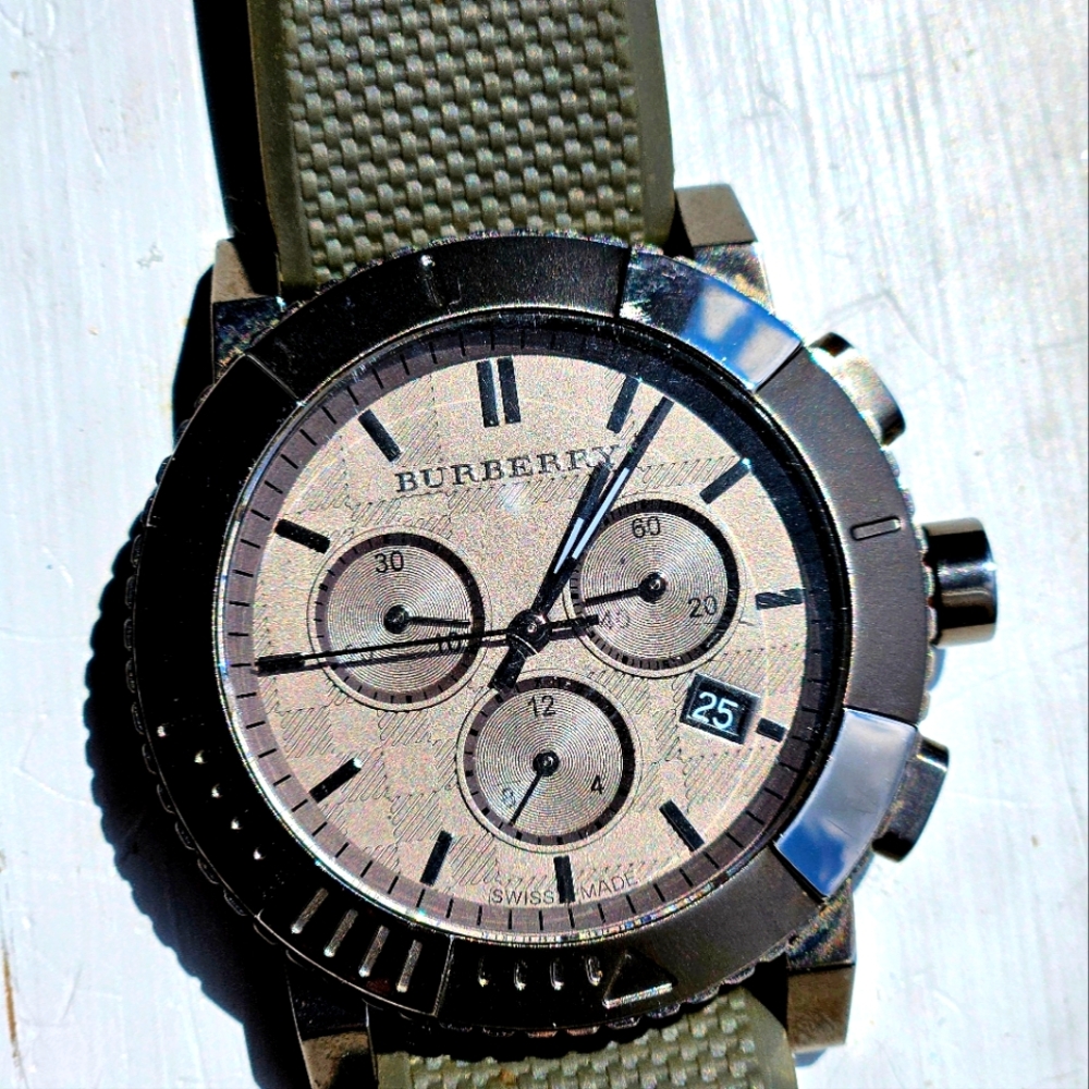 Genuine Men's Burberry BU2302 Trench Chronograph Dial Watch